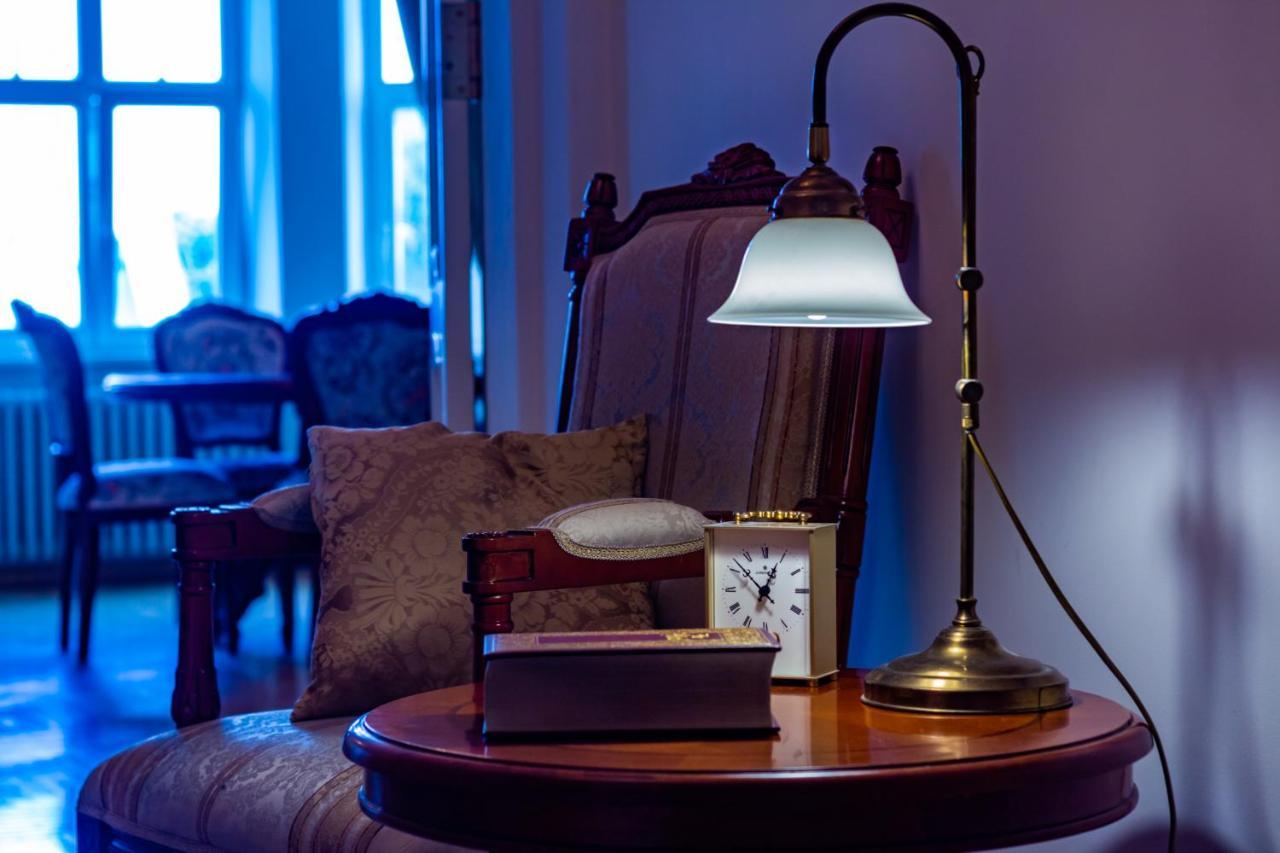 Classic Style Apartment In The Center Of Riga Eksteriør bilde