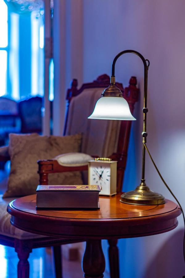 Classic Style Apartment In The Center Of Riga Eksteriør bilde